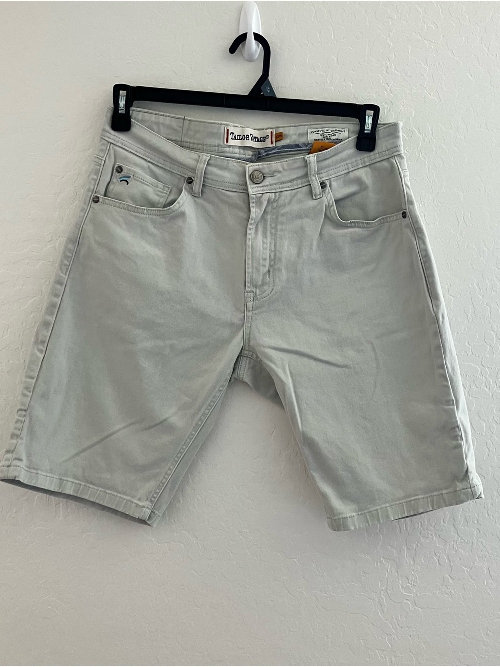 Tailor Vintage Men’s Light Cream Denim Shorts Size 32W Stretch Casual 32 x 10.5